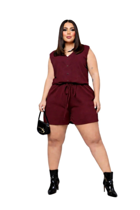 Conjunto Feminino Plus Size Luna em Tecido Duna com Blusa e Short - loja online