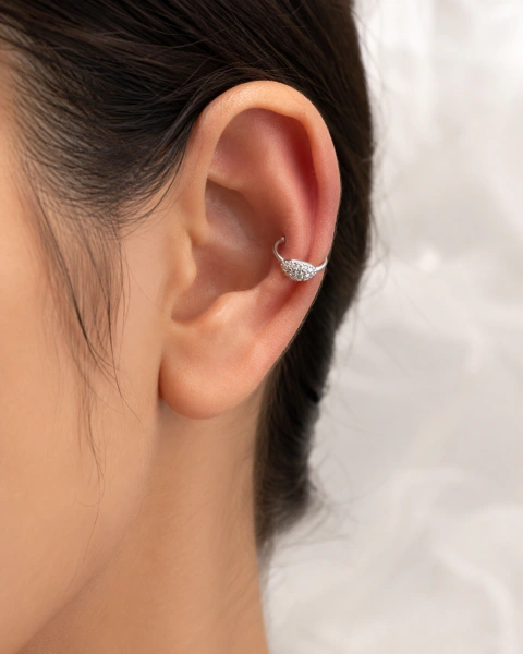 PIERCING CONCH GOTA DE LUZ - FAKE