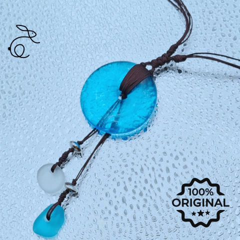 COLLAR SEA GLASS AZUL ZAFIRO CON CUENTAS AZUL & BLANCO - comprar en línea
