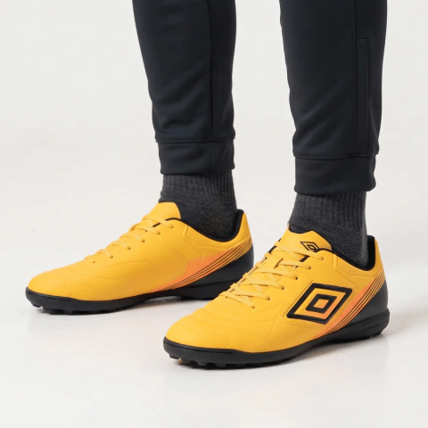 Chuteira Society Umbro Master Class Club Masculina Cabedal Texturizado Maciez EVA Gramado Sintético
