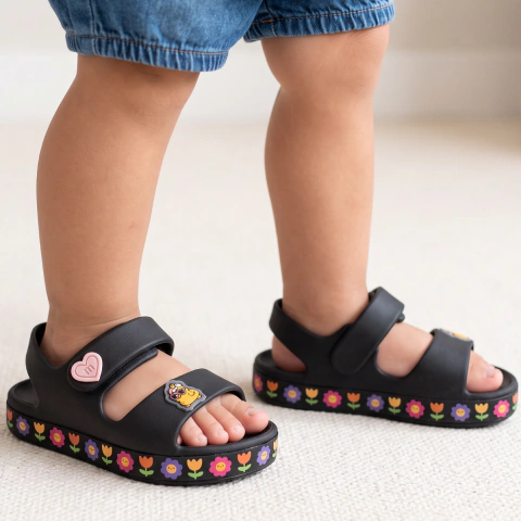 Sandália Infantil Molekinha Tiras Largas Confortável Velcro Antiderrapante Menina Dia a Dia Lateral Bebê