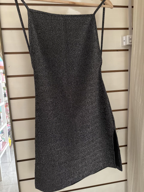 Vestido gris oscuro