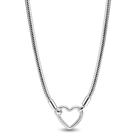 Collar MOMENTS en internet
