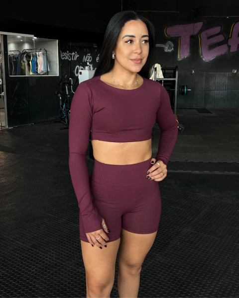 Conjunto Bruna Top Manga e Short