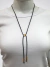 Colar feminino com cordão e coração dourado na internet