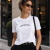 Com Licença; Camiseta Feminina Viral