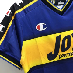 Parma Home 2001-2002