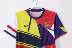 Camisa Comemorativa do Arsenal 2014 - "Mashup" na internet