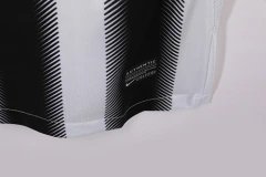 Imagem do Camisa Retrô Juventus Home 2011/2012