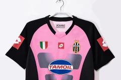 Camisa Retrô Juventus Away 2002/2003 - comprar online