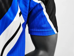 Imagem do Camisa Retrô Manchester United 1996/1998 Azul