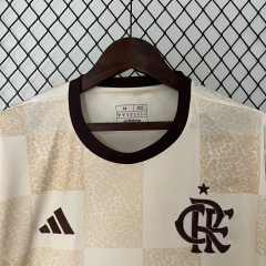 Camisa Pré-Jogo do Flamengo 2024/2025 na internet