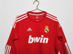 Real Madrid Manga Longa Away 2011/2012 na internet