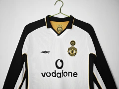 Camisa Retrô Manchester United Manga Longa II 2001/2002 - 88 Import