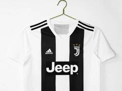 Camisa Retrô Juventus Home 2018/2019 na internet