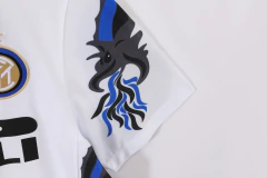 Camisa Retrô Inter de Milão Away 2010/2011 - 88 Import