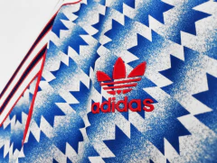 Camisa Retrô Manchester United 1990/1992 Ziguezague Azul e Branco - 88 Import