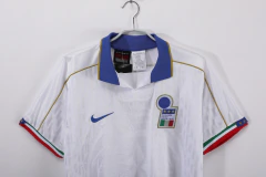 Camisa Retrô Seleção da Itália Away 1995 na internet
