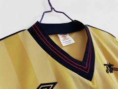 Camisa Retrô do Arsenal Away 1983/1986 na internet