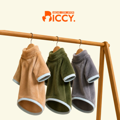 Buzo Beige BICCY en internet