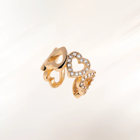 Ear cuff de Corazones con Zirconias Dorado 7mm. - CCC005 - comprar en línea