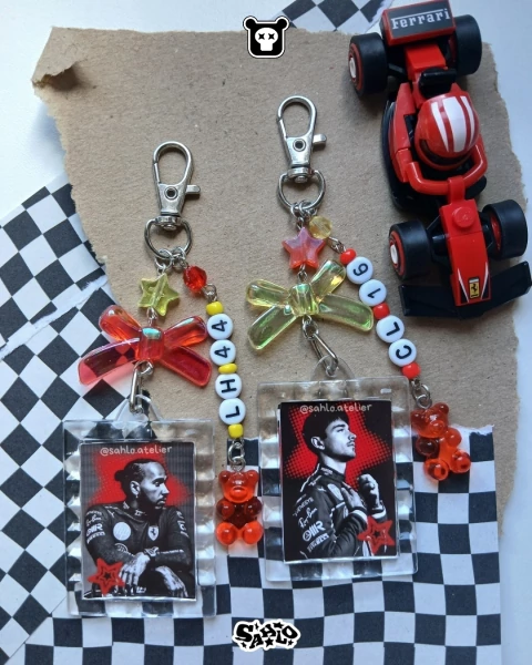 Chaveiro Ferrari F1 - comprar online