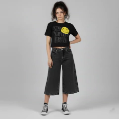 CROP NIRVANA SMILES en internet