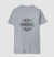 Camiseta cinza mescla com estampa "Papai Original" em destaque no centro da peça