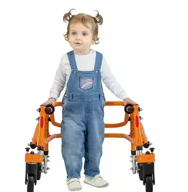 ANDADOR POSTERIOR COM 4 RODAS MERCUR