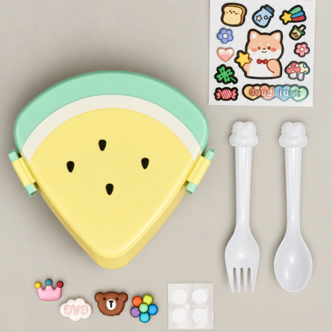 Lancheira Infantil Melancia 3 Compartimentos com Colher, Garfo, Adesivos e Patches