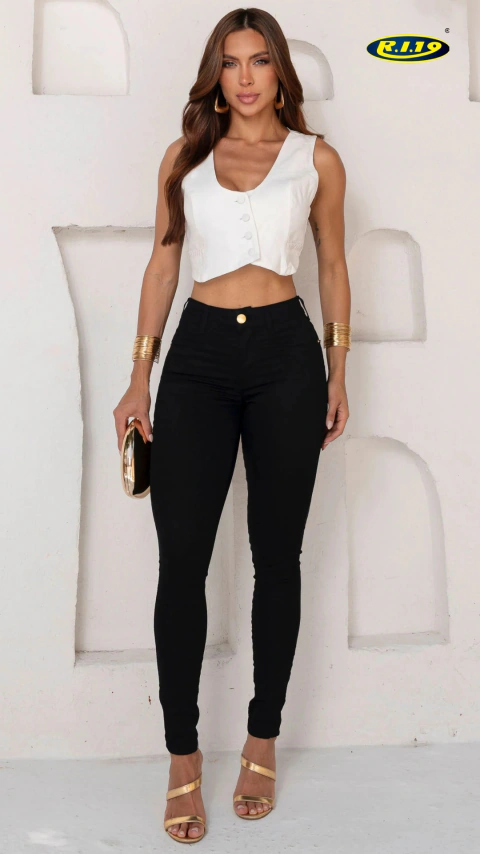 Calça Sarja Skinny Preta Básica Tradicional