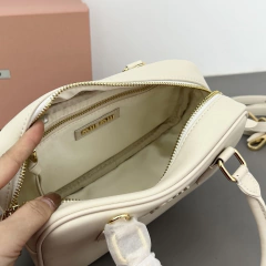 Imagem do Bolsa Miu Miu - Bolsa mini com placa de logo