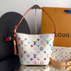 Bolsa Louis Vuitton x TM All In BB
