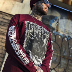 Polera Manga Larga Arkanhell Burdeo - comprar en línea