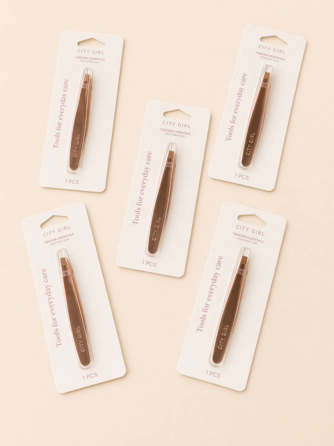 Pinza para cejas