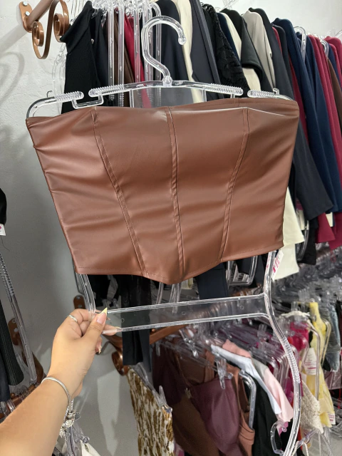 Cropped de Couro