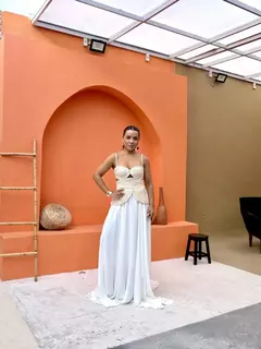 Imagem do VESTIDO LONGO APLICAÇÃO TRANÇADO ISLAND BEGE