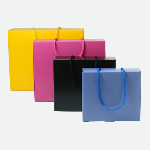 Caixa Sacola Quadrada — Pacote com 10 | 4 tamanhos, 4 cores - comprar online