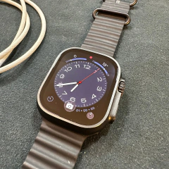 Apple Watch Ultra 2 49mm Titânio Preto – GPS + LTE Seminovo