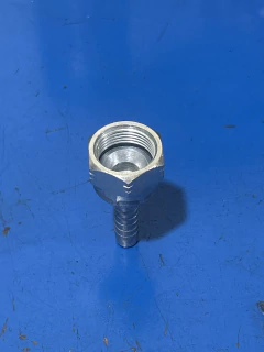 Terminal Fêmea Giratória JIC 37° Reto 7/8" x 3/8" - loja online