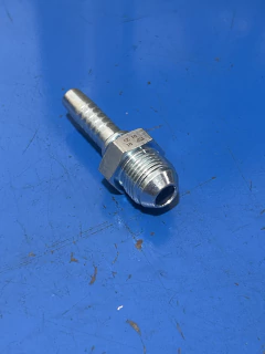 Terminal Macho Fixo JIC 37° Reto 3/4" x 3/8" na internet