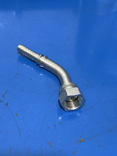 Terminal Fêmea Giratória Métrica JIC 37° Reto 12 mm x 3/8" - loja online