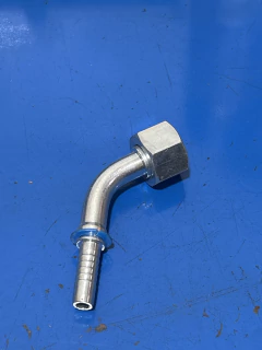 Terminal Fêmea Métrica O-Ring Curva 45° 22 mm x 3/8" na internet
