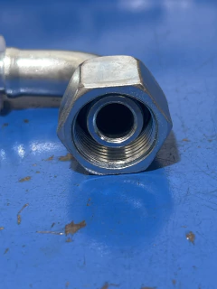 Terminal Fêmea Métrica O-Ring Curva 90° 22 mm x 1/2" - loja online