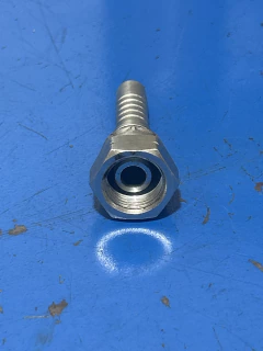 Terminal Fêmea Giratória BSP 60° reto 3/8" x 3/8" - Profort Soluções Hidraulicas
