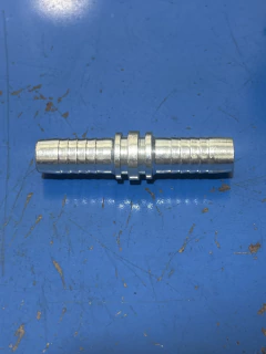 Emenda Prensável para Mangueira 5/8" - comprar online