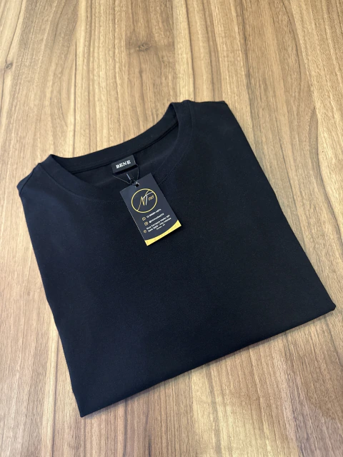 Camiseta Básica Bene preta