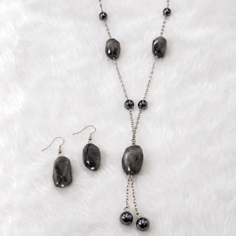 Colar + Brincos Semijoias com Hematita magnetizado Banhado a prata