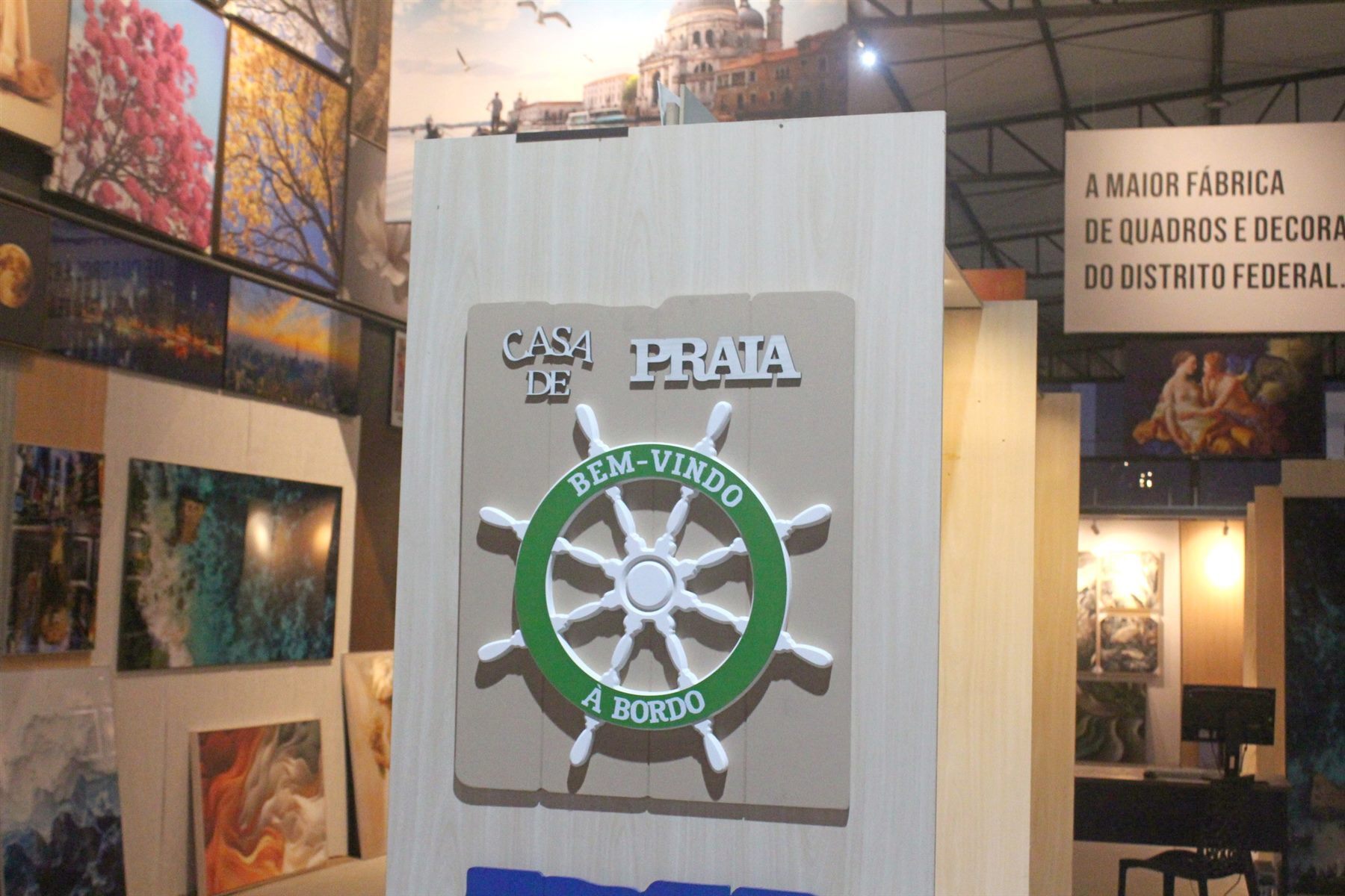 Quadro náutico Casa de Praia em exposição na Decorium