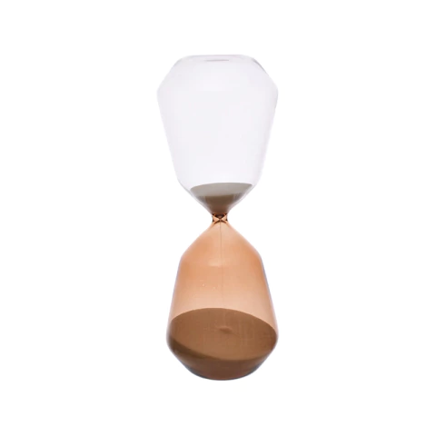 Reloj decorativo de vidrio piramidal con arena beige III - comprar en línea